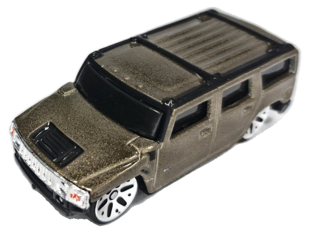 Hummer H2 Maisto 1:64 Luzak Brązowy