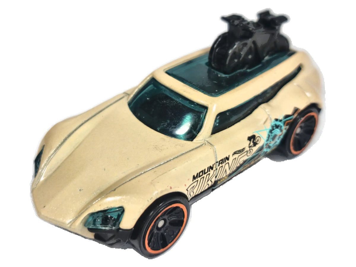 TOUR DE FAST, BIKING, Hot Wheels 2016, Die cast DHP35 Kremowy 1:64 Resoraki