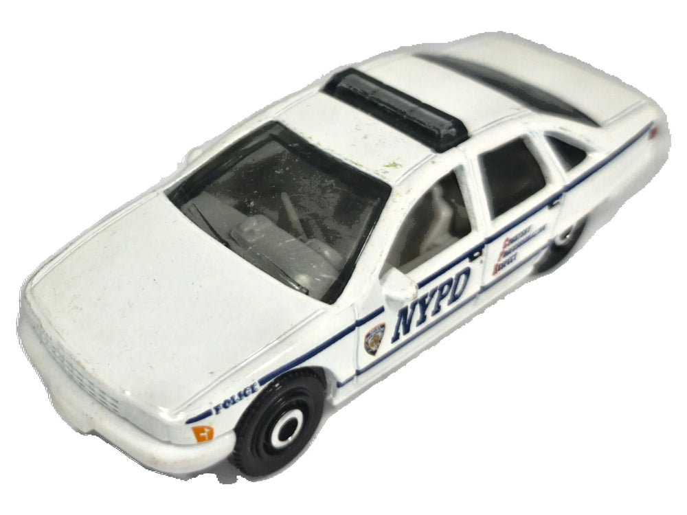 Chevrolet Caprice MC Toy 1:64 NYPD Luzak Biały Policja