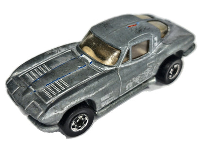 CHEVROLET CORVETTE STING RAY SPLIT WINDOW Hot Wheels 1970 1:64 2xMetal