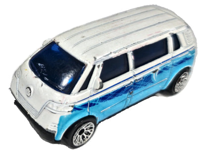 Volkswagen Microbus Matchbox 2001 Biały 1:58