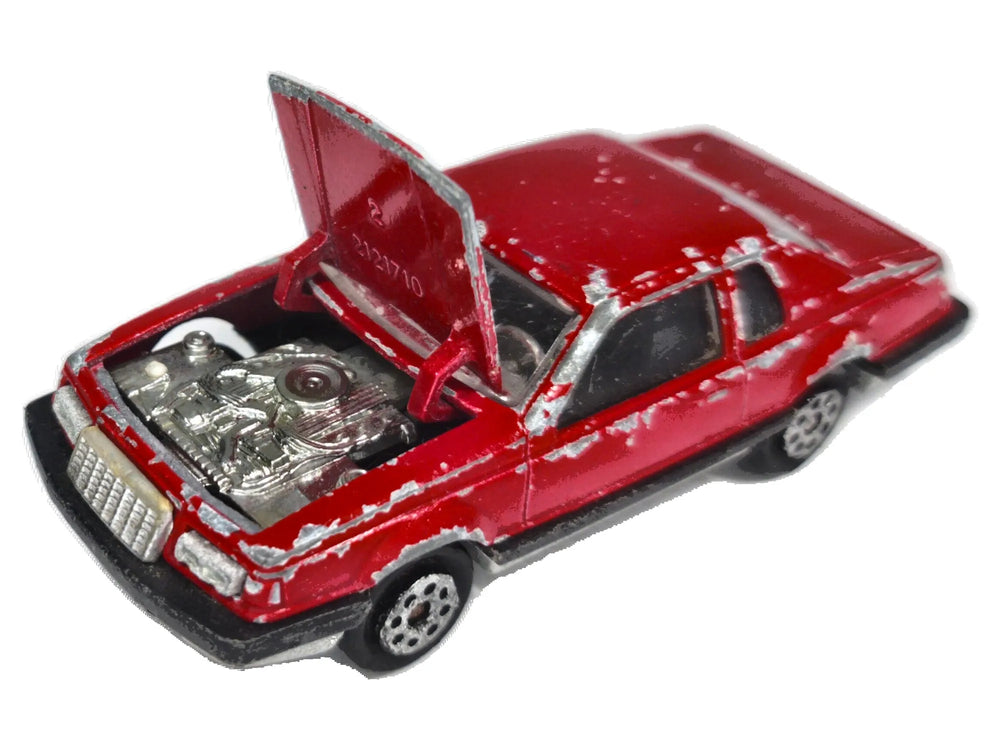 Ford Thunderbird Majorette 1:72 Made in France Luzak Czerwony 2xMetal