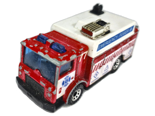 Mack Auxiliary Power Matchbox 1984 Matchbox Series 1:64 Luzak Straż pożarna