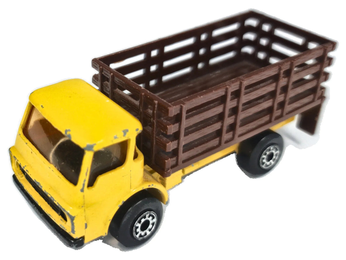 Dodge Cattle Matchbox 1976 Superfast 1:64 Made in England Ciężarówka Luzak
