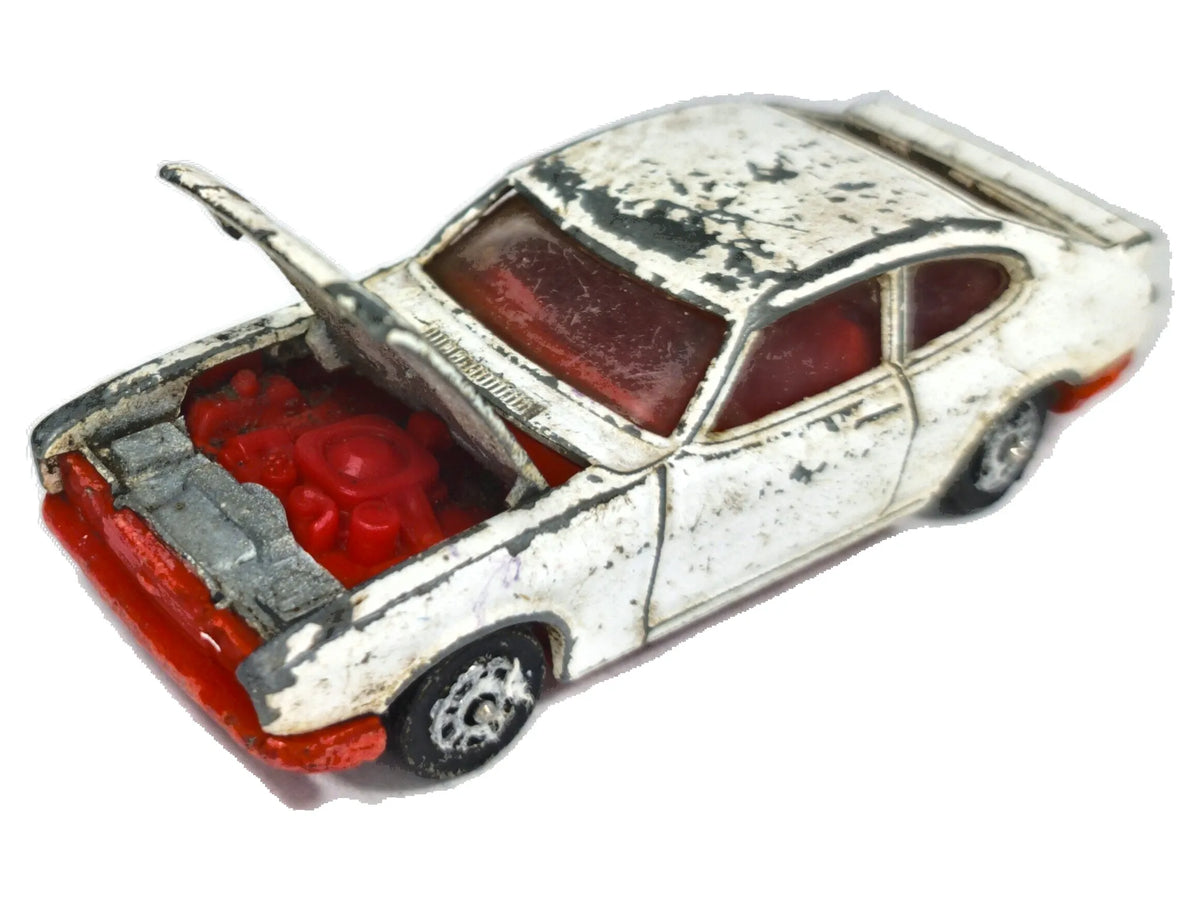 Ford Capri Corgi '80 Biały 1:56 Made in England