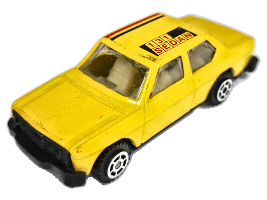 Fiat 131 Summer Żółty 1:57