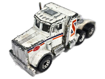 Peterbilt Matchbox Biały 1:64 Made in Macau