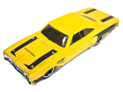 DODGE CHARGER, Hot Wheels , Die cast CHU 1, Żółty, 1:64, Resoraki