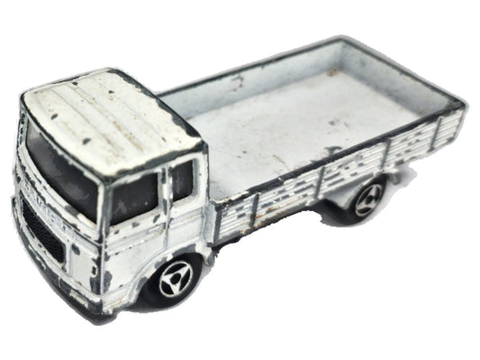 Ciężarówka SAVIEM TRUCK Majorette '80 Biały 1:87 Made in France
