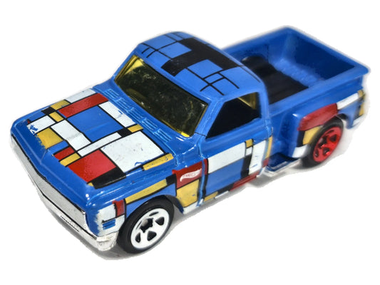 Chevrolet Silverado Hot Wheels 1983 HW ART CARS 1:64 Pickup Mondrian Custom