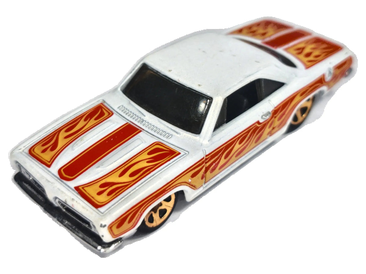 '68 PLYMOUTH BARRACUDA FORMULA S, Hot Wheels 2012, Die cast, Biały, 1:64
