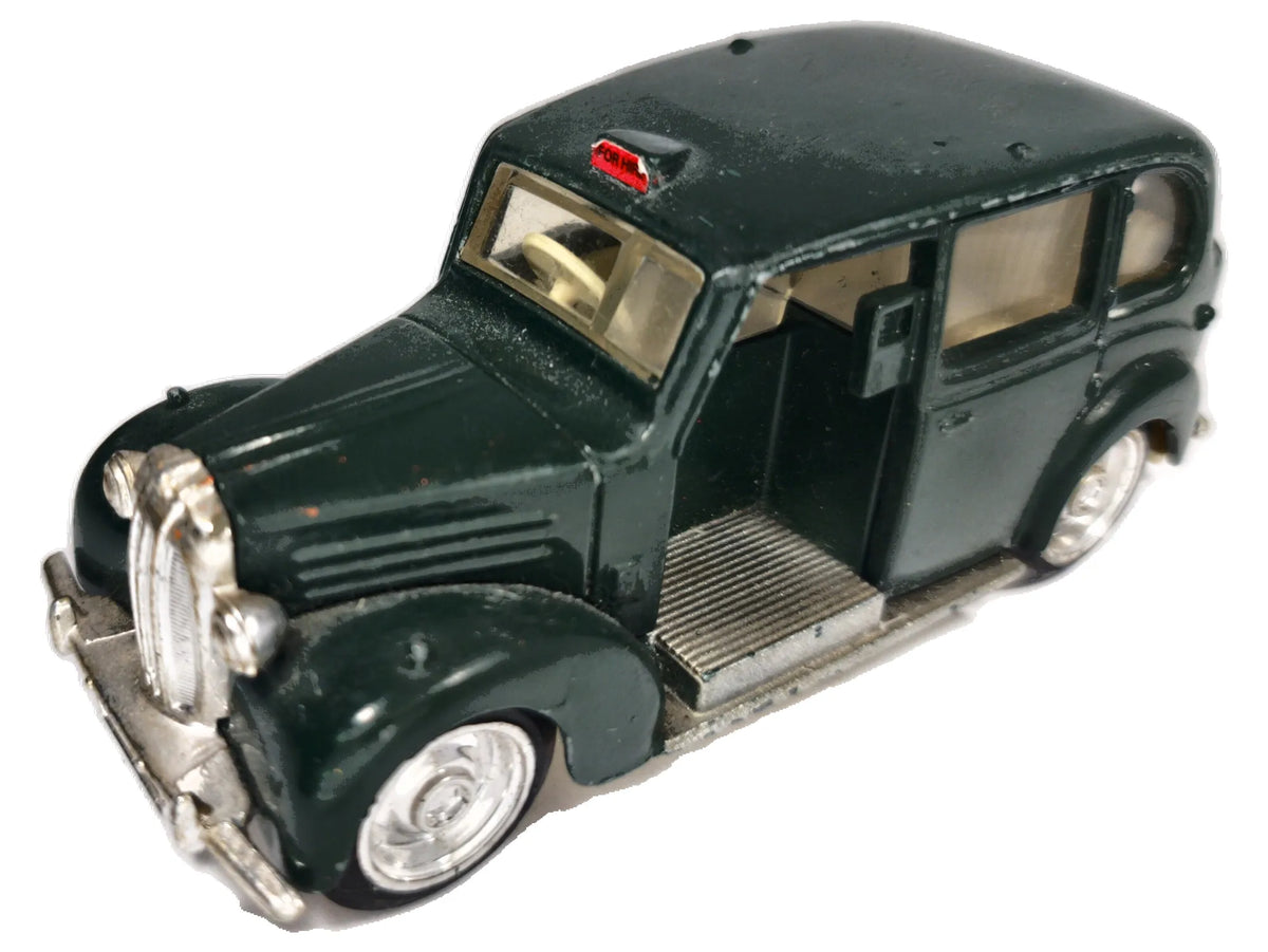 FX3 LONDON TAXI Ertl '70 Ciemnozielony 1:34