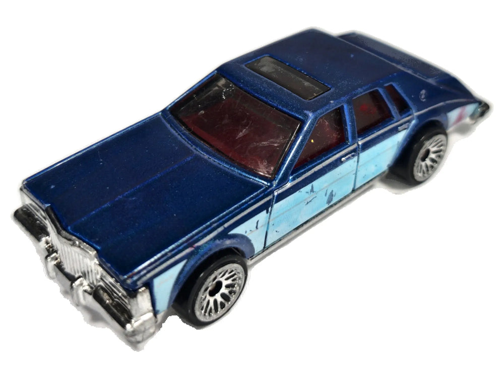 CADILLAC SEVILLE Hot Wheels 2011 Niebieski 1:64