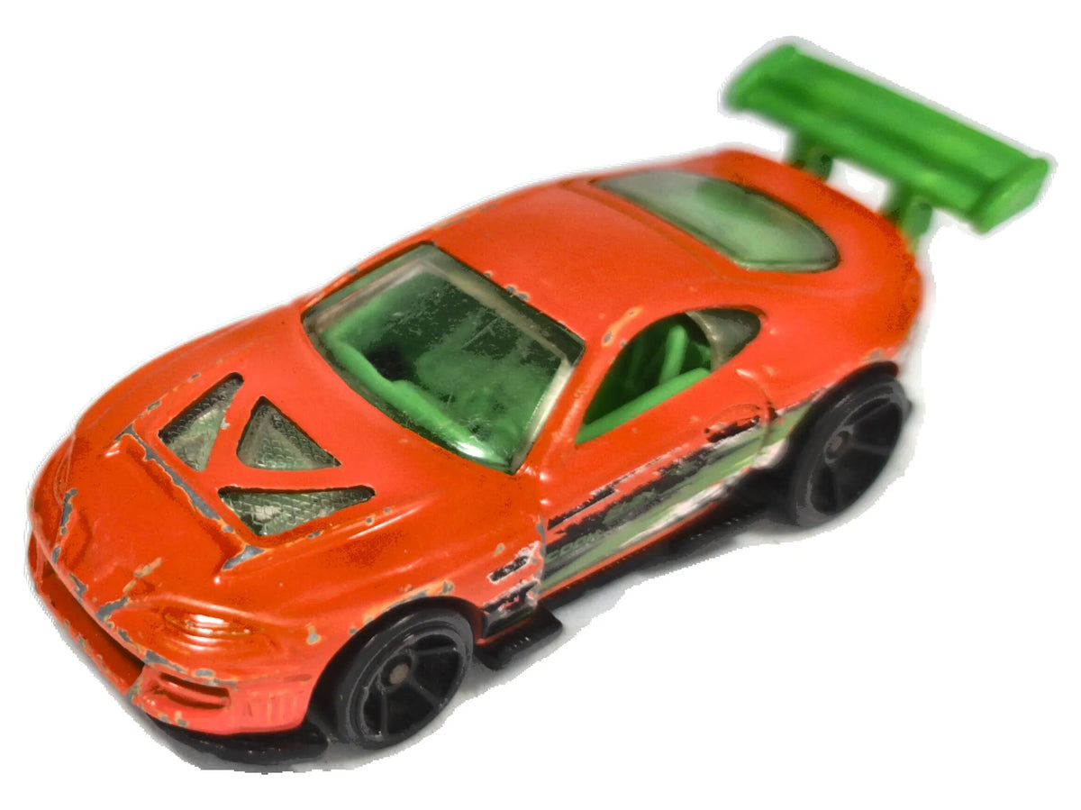 Super Tsunami Hot Wheels 2001 1:64 Luzak Pomarańczowy