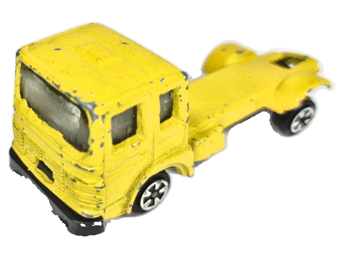 Europejski Ciągnik Siodłowy Z Lat 70. Zylmex 1:51 Żółty Transport Vintage