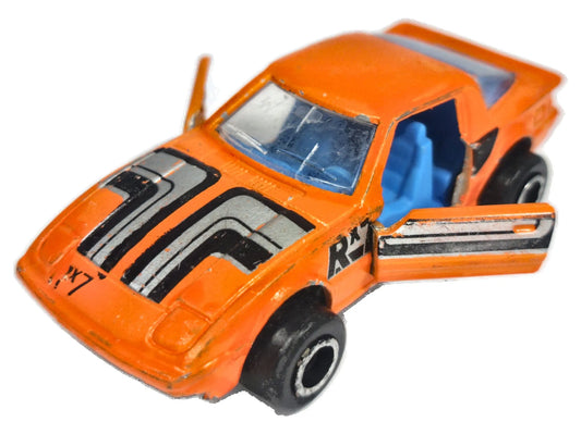 MAZDA RX7, Majorette Ok 1970-80, Die cast 257, Pomarańczowy, 1:56, Resoraki