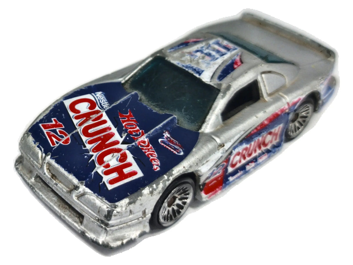 Ford Mustang Cobra Hot Wheels 1997 1:64 Nestlé Crunch Luzak Srebrny