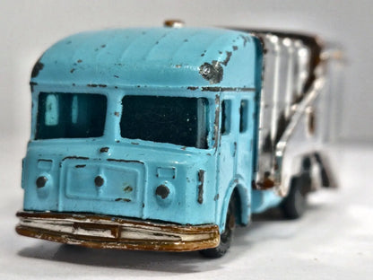 REFUSE VAN Husky '60 Błękitny 1:76 Made in Gt Britain – zdjęcie 5
