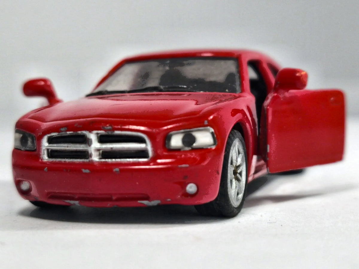 Dodge Charger SIKU 2006 1:64 Luzak Czerwony Muscle Car – zdjęcie 5