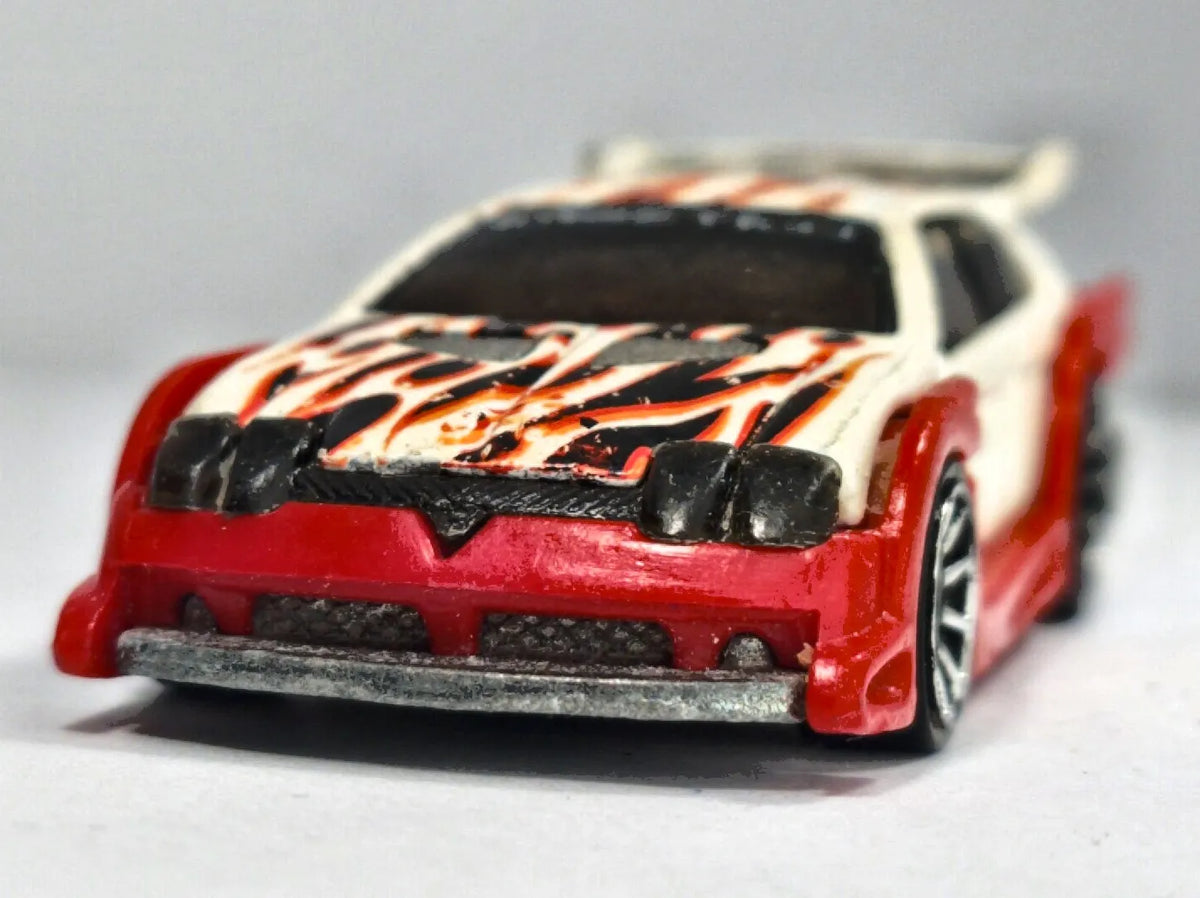 Flight'03 Hot Wheels 2002 First Editions 1:64 Luzak Biały – zdjęcie 5
