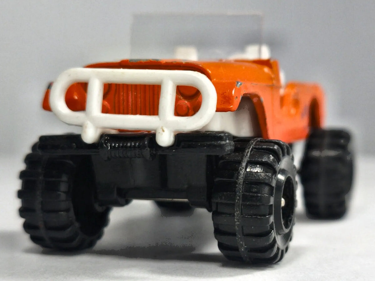 JEEP WRANGLER, Corgi, Made in Gt Britain, Die cast Pomarańcz 1:64, Resoraki – zdjęcie 5