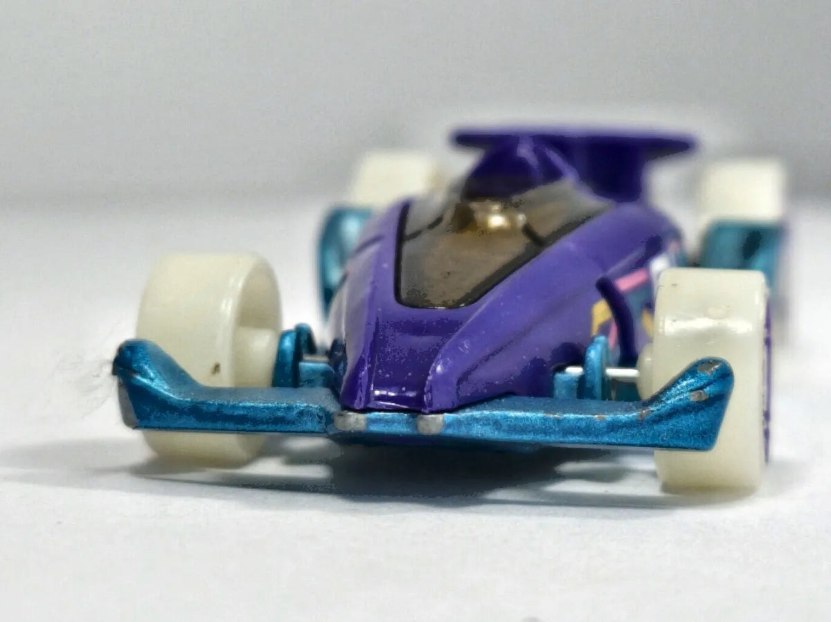 Hi-Tech Missile Hot Wheels 2013 1:64 Formuła Luzak Fioletowy – zdjęcie 5