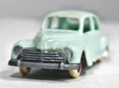 OPEL KAPITÄN 1939 HO HO 1950 Miętowy 1:87 Made in France – zdjęcie 5