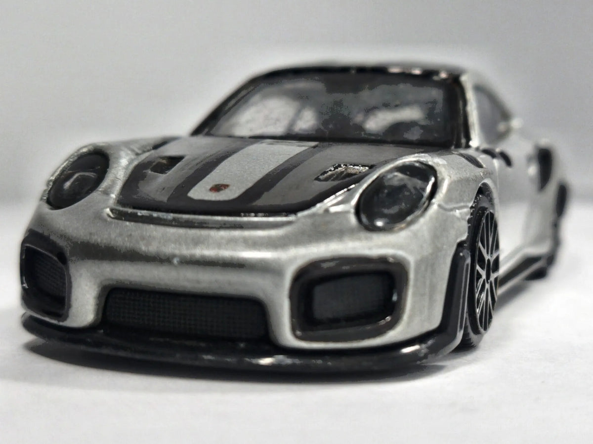PORSCHE 911 GT2 RS, Bburago, Die cast 12108, Srebrny, 1:43, Resoraki – zdjęcie 5