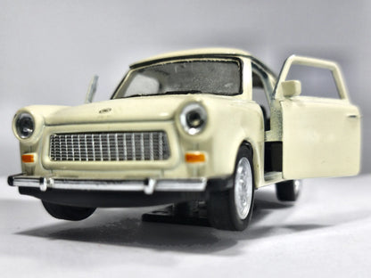 Trabant 601 Welly Kremowy 1:26 – zdjęcie 5