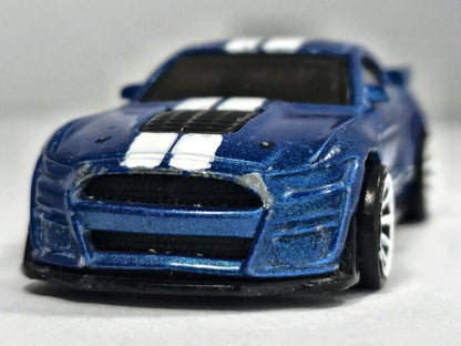 FORD SHELBY GT500, Hot Wheels 2020, Die cast GHB32, Niebieski 1:64 Resoraki – zdjęcie 5