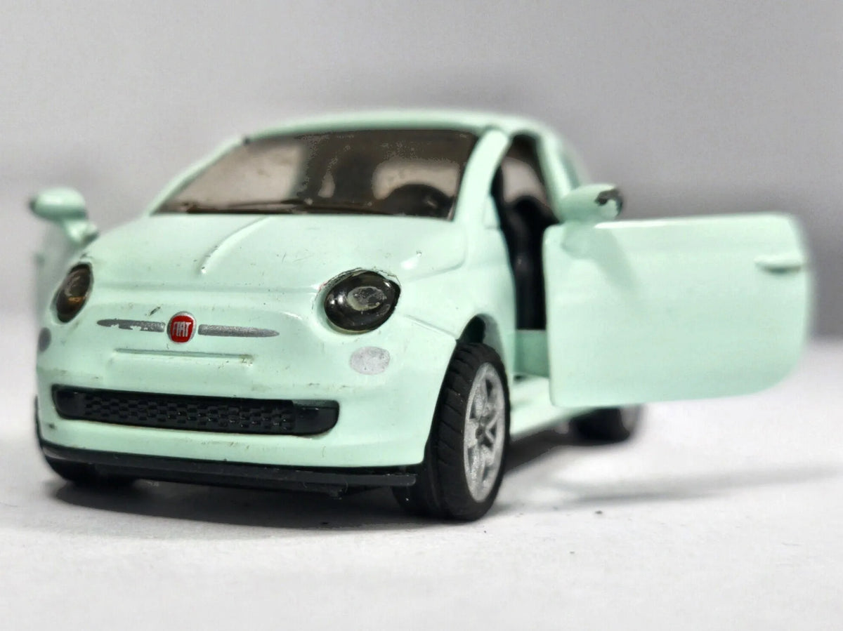 Fiat 500 SIKU 1:55 Made in Germany Luzak Miętowy – zdjęcie 5