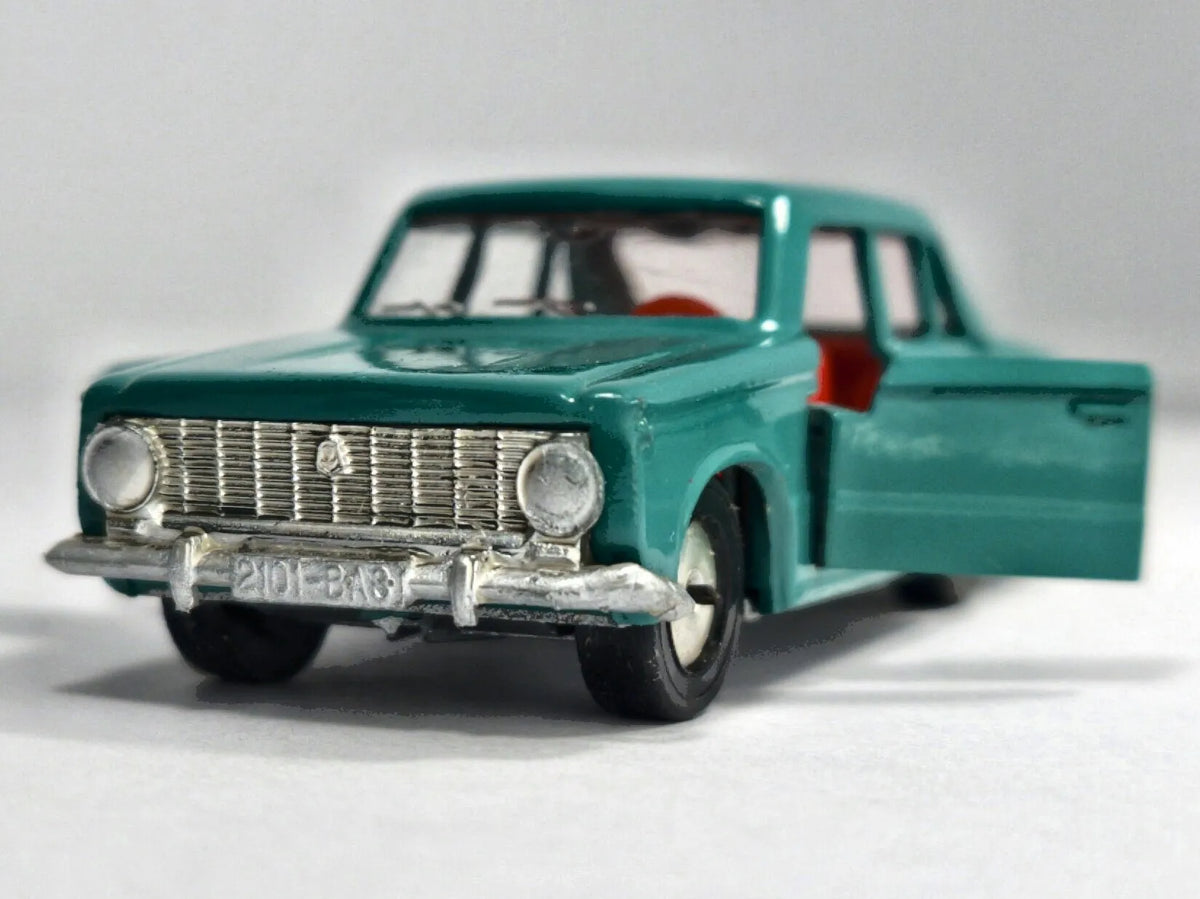 ŁADA 2101 (VAZ-2101) Zakłady GAZ 1970-1979 Zielony 1:58 Made in ZSRR Russia – zdjęcie 5