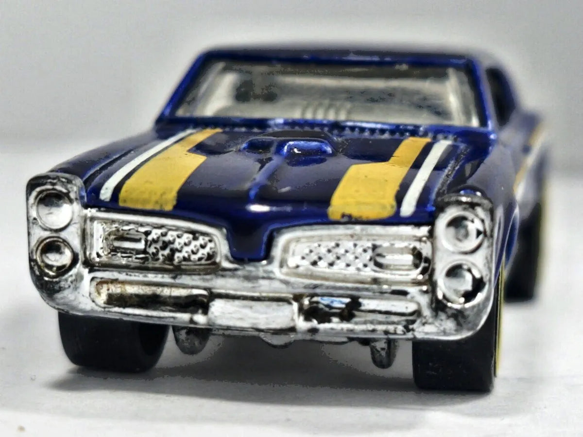 Pontiac Gto 1967 Mainline Hot Wheels Granatowy 1:64 – zdjęcie 5