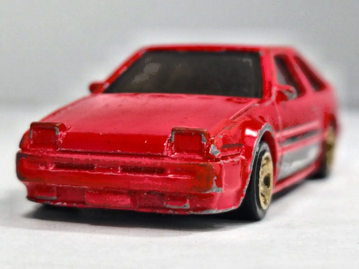 TOYOTA AE86 SPRINTER TRUENO Hot Wheels 2020 Czerwony 1:56 – zdjęcie 5
