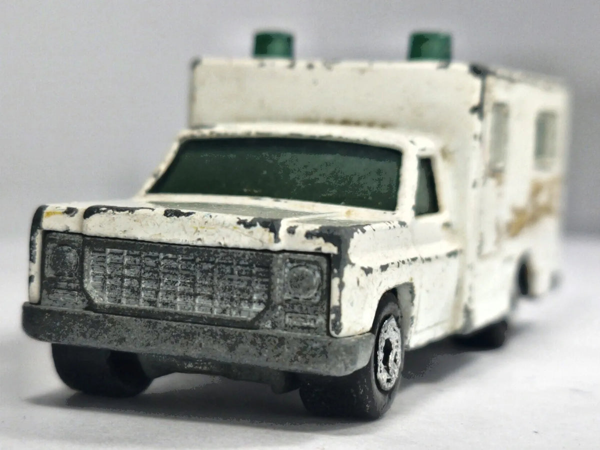 AMBULANCE Superfast Matchbox 1977 Biały 1:57 Made in England – zdjęcie 5