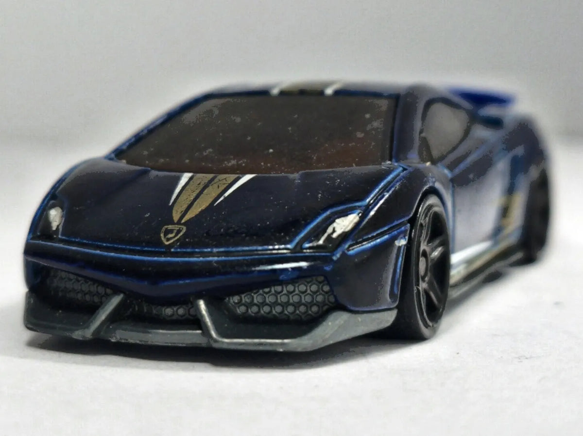 Lamborghini Gallardo LP 570-4 Hot Wheels 2010 1:64 Luzak Niebieski – zdjęcie 5