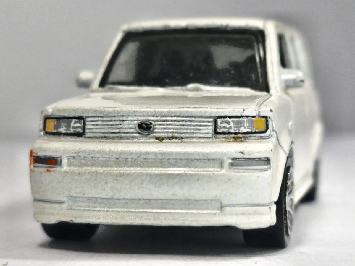 SCION XB, Matchbox 2004, Die cast MB665, Biały, 1:48, Resoraki – zdjęcie 5