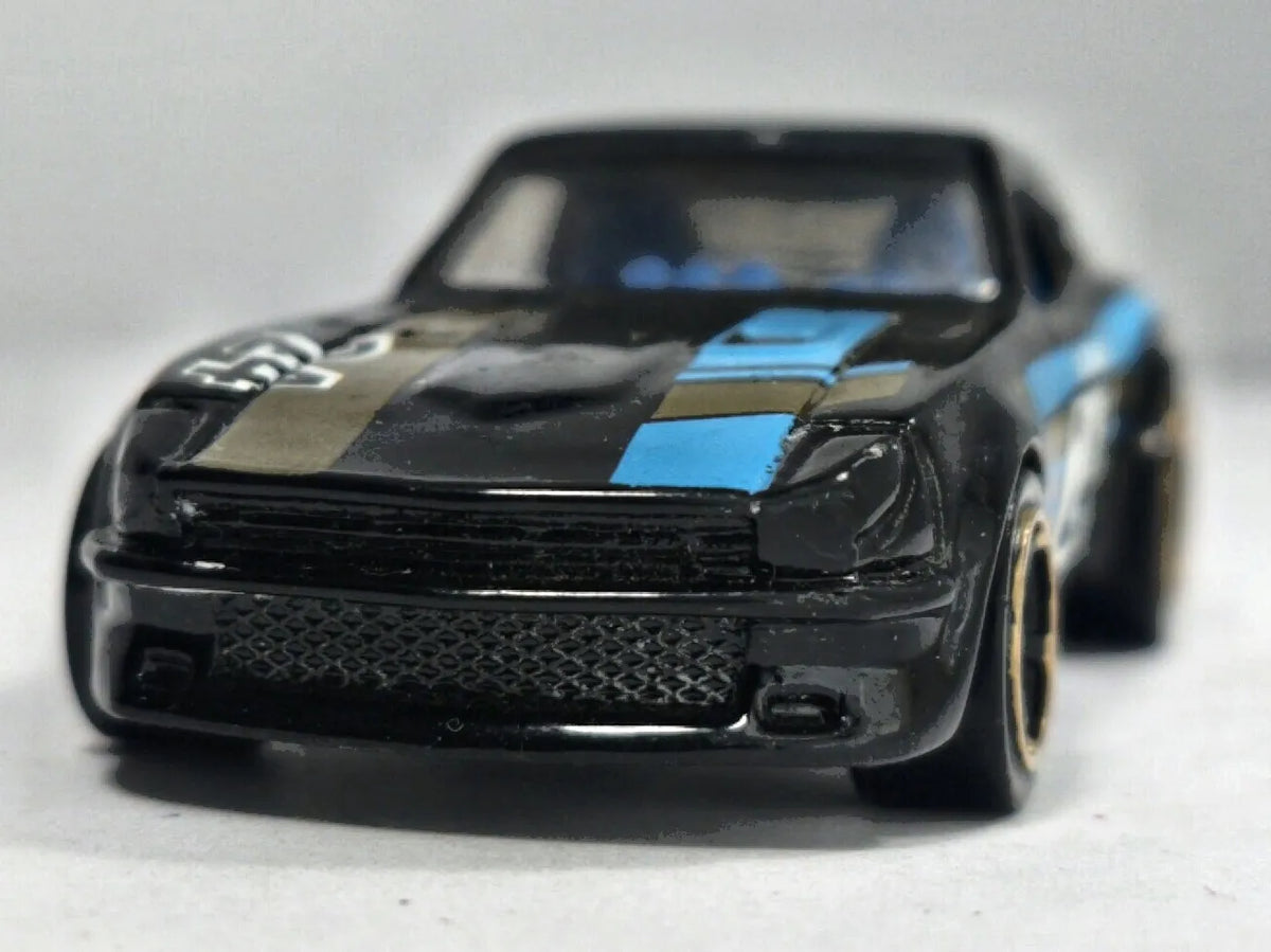 Datsun 240Z Hot Wheels 2009 2010 New Models 1:64 24 Luzak Czarny – zdjęcie 5