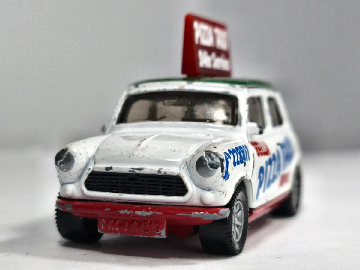 ROVER MINI Pizza Taxi 24hr Service SIKU '80 Biały 1:43 Made in Germany – zdjęcie 5