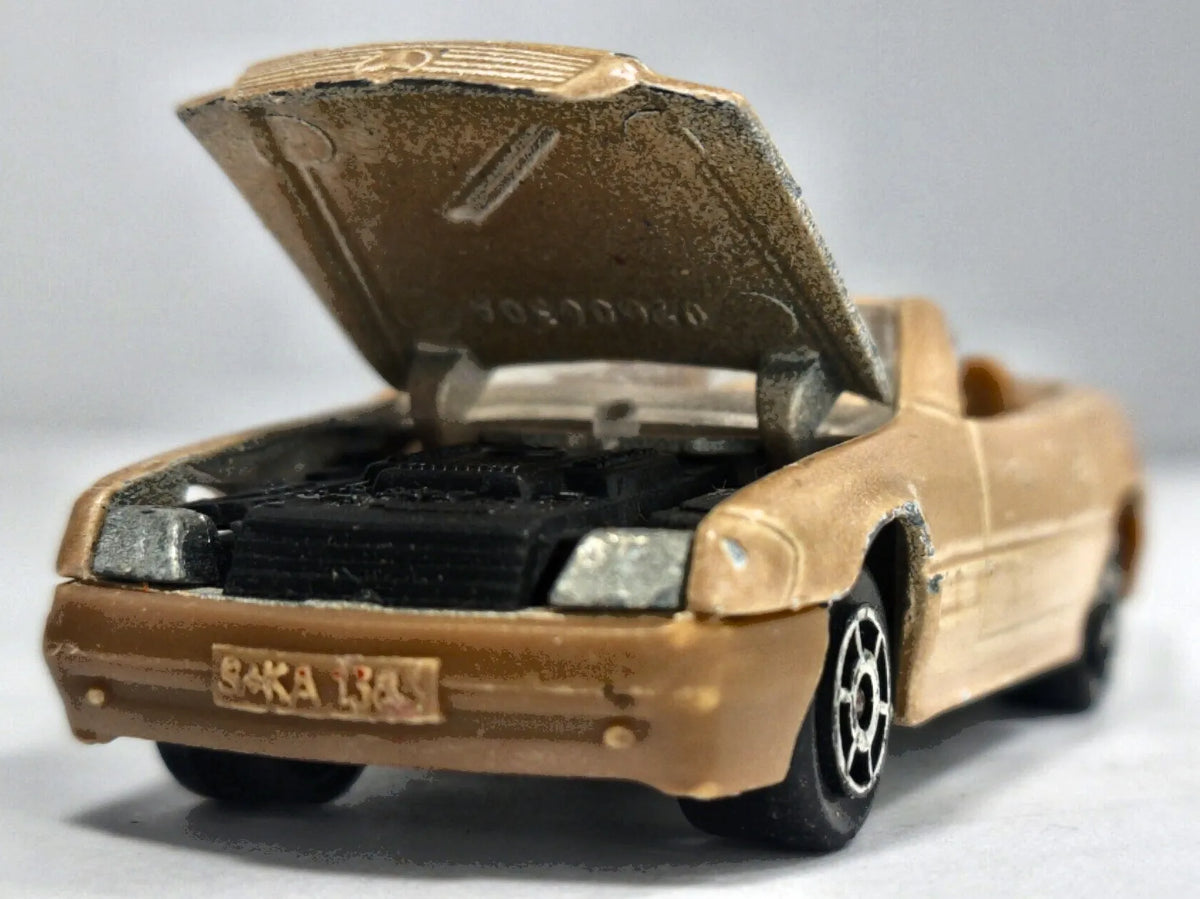 Mercedes 500 SL Majorette 1:58 Made in France Luzak Złoty 2xMetal – zdjęcie 5