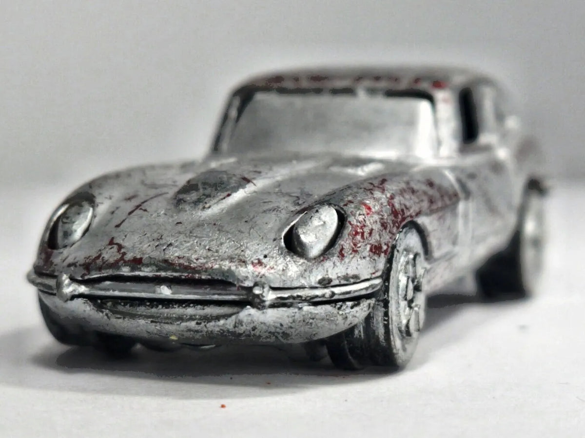 JAGUAR E TYPE 2+2 Playart '70 Srebrny 1:68 – zdjęcie 5