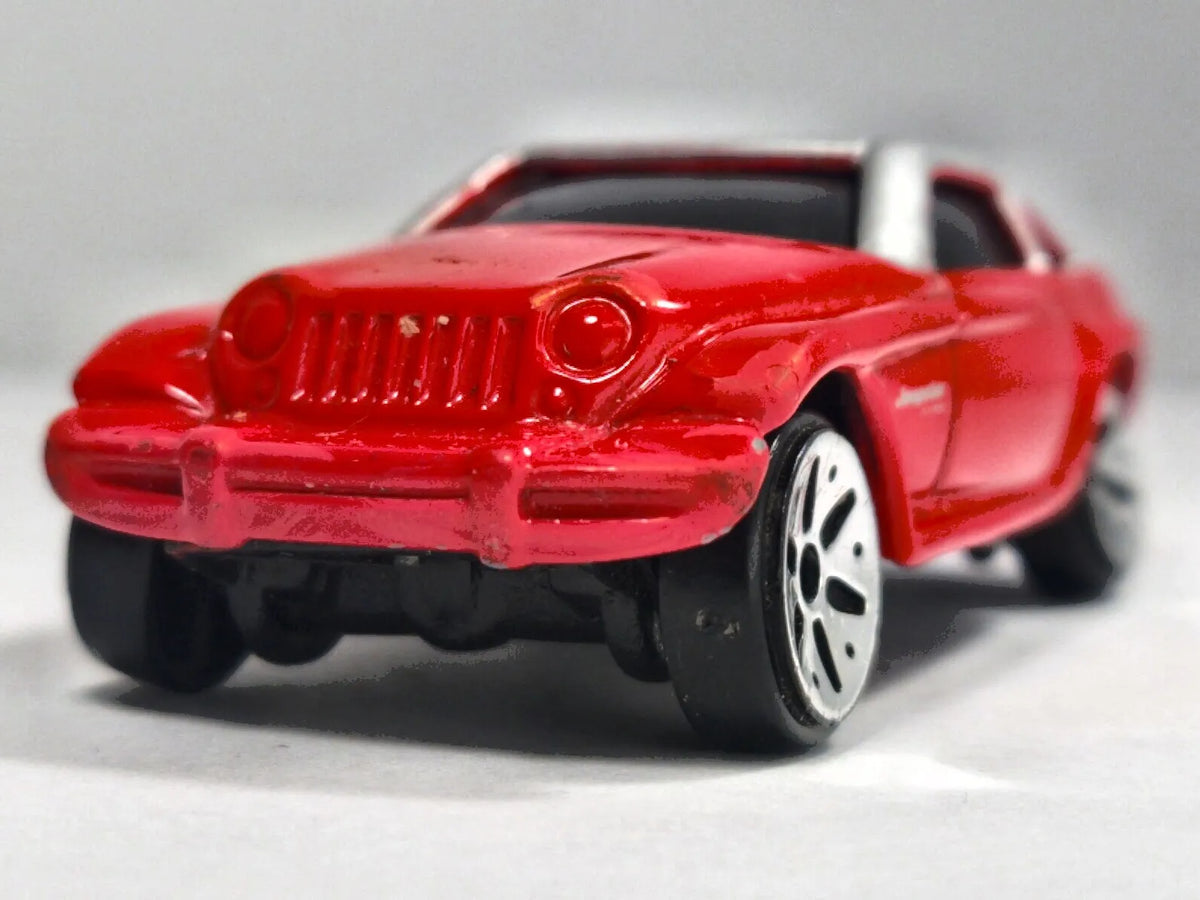 Jeep Jeepster Maisto 2009 Czerwony 1:64 – zdjęcie 5