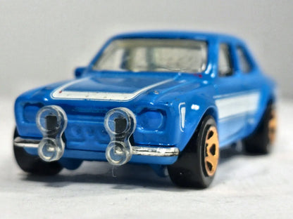 '70 Ford Escort RS1600 Hot Wheels 2014 1:64 Luzak Niebieski – zdjęcie 5