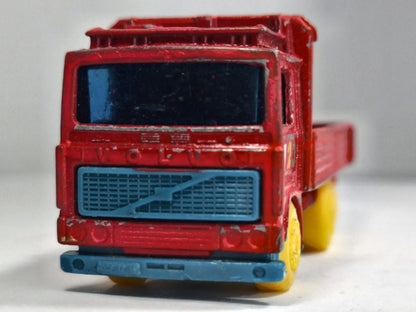 VOLVO CIĘŻARÓWKA, Matchbox 1991, Die cast 01900, Czerwony, 1:87, Resoraki – zdjęcie 5