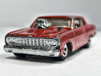 '64 Chevelle Ss Hot Wheels 2011 1:64 Luzak Czerwony Muscle Car – zdjęcie 5