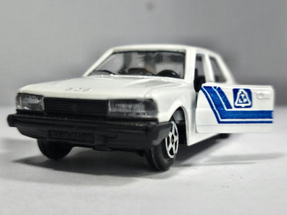 Peugeot 305 Jet Car Norev '80 Biały 1:43 Made in Portugal – zdjęcie 5