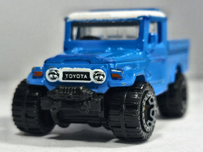 TOYOTA LAND CRUISER, Hot Wheels 2020 Die cast GRY93 Niebieski 1:64 Resoraki – zdjęcie 5