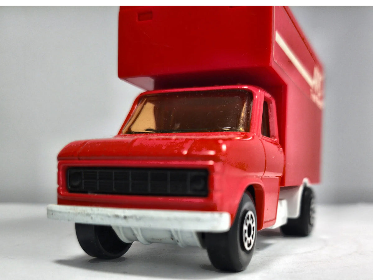 Ford 27 Series Matchbox 1977 Czerwony 1:43 Made in England AVIS – zdjęcie 5