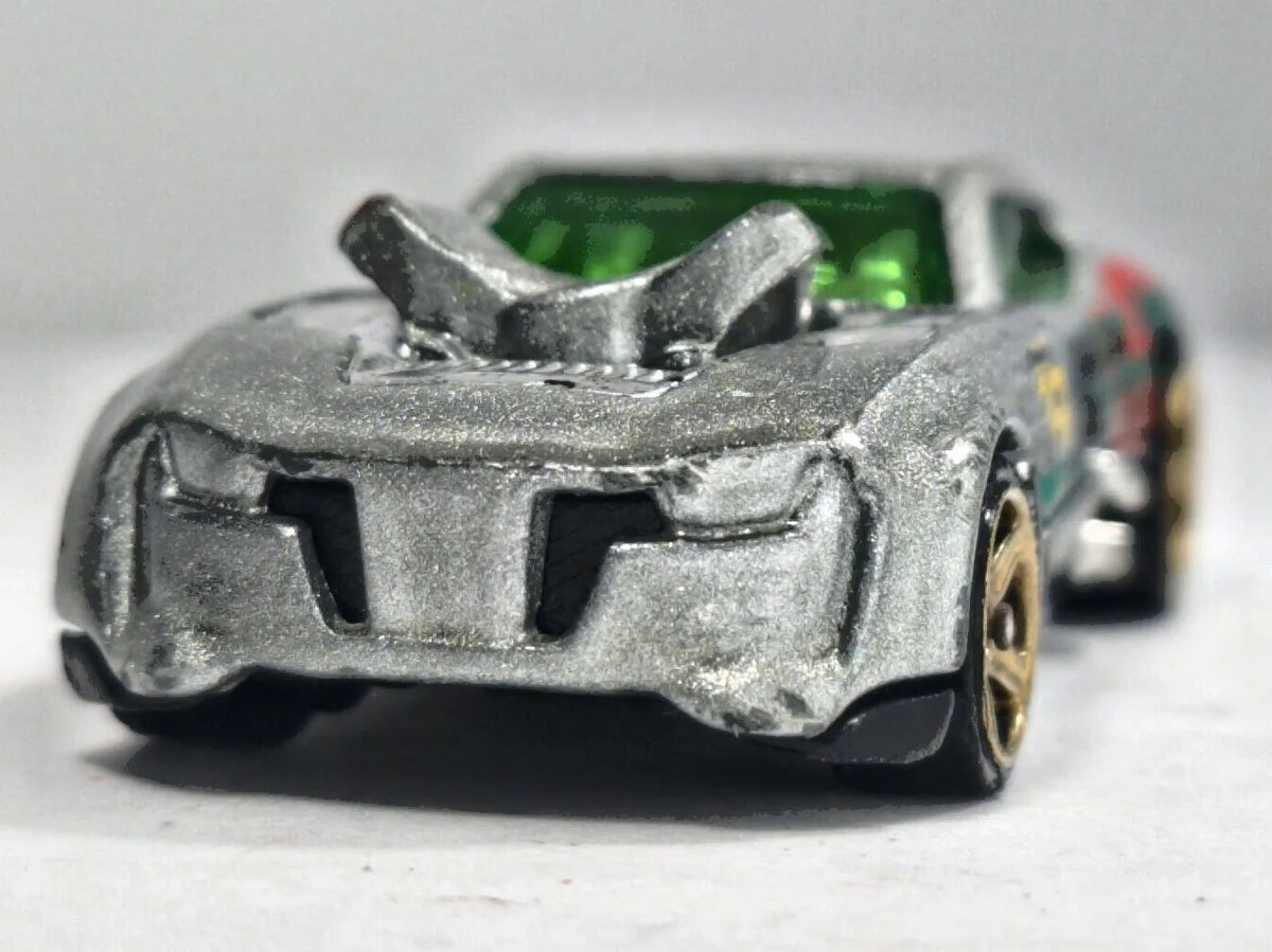 F30 TWIN-DUCTION #06, Hot Wheels 2010, Die cast F30, Srebrny 1:64, Resoraki – zdjęcie 5