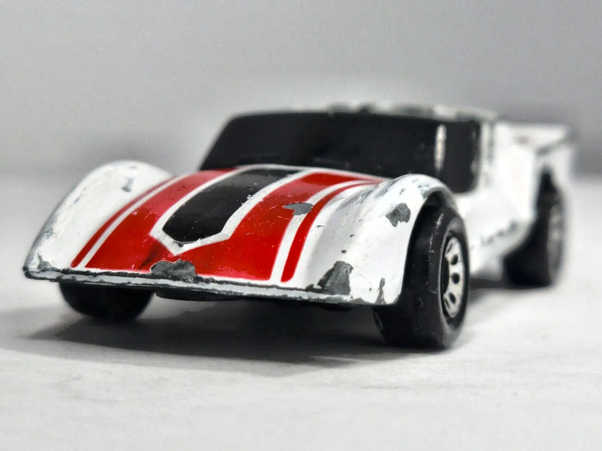 SUPER G.T. Matchbox 1985 Biały 1:64 – zdjęcie 5
